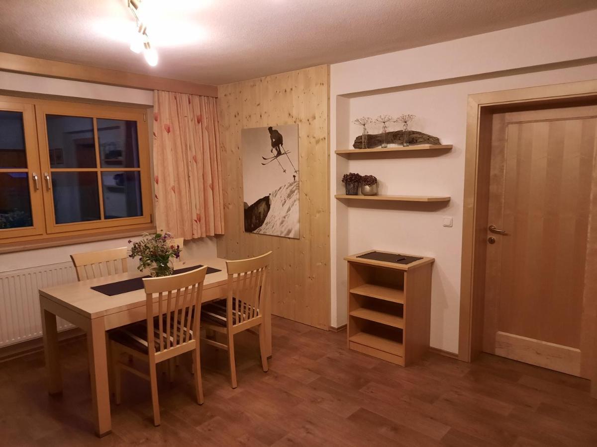 Haus Untergand Apartman Sankt Anton am Arlberg Kültér fotó