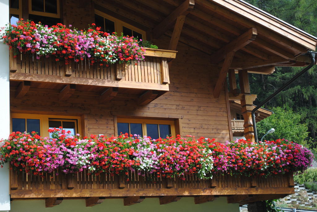 Haus Untergand Apartman Sankt Anton am Arlberg Szoba fotó