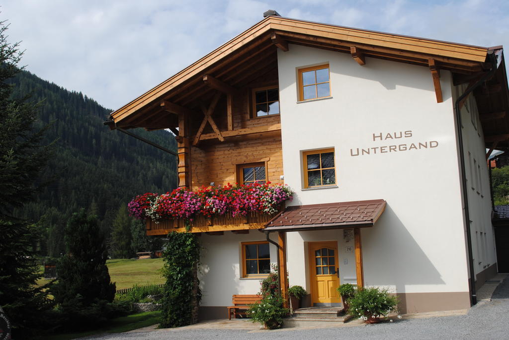 Haus Untergand Apartman Sankt Anton am Arlberg Szoba fotó