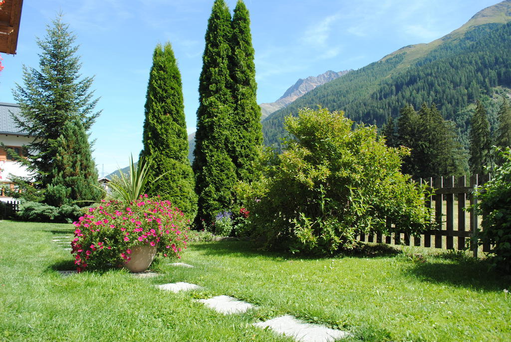 Haus Untergand Apartman Sankt Anton am Arlberg Szoba fotó