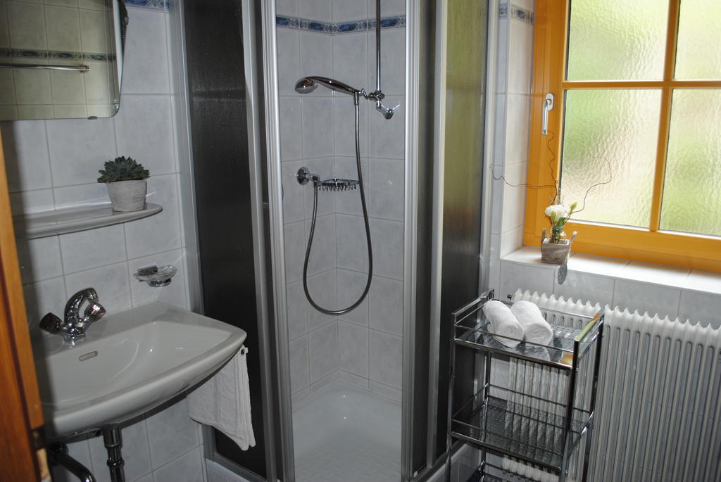 Haus Untergand Apartman Sankt Anton am Arlberg Szoba fotó